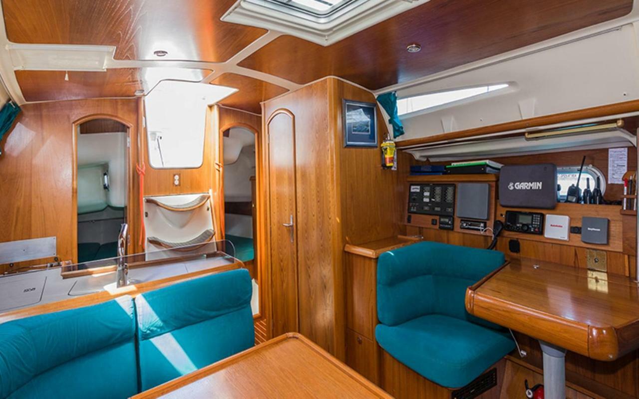 Yacht Brego - A Different Way To Stay Сан-Себастьян-де-ла-Гомера Экстерьер фото